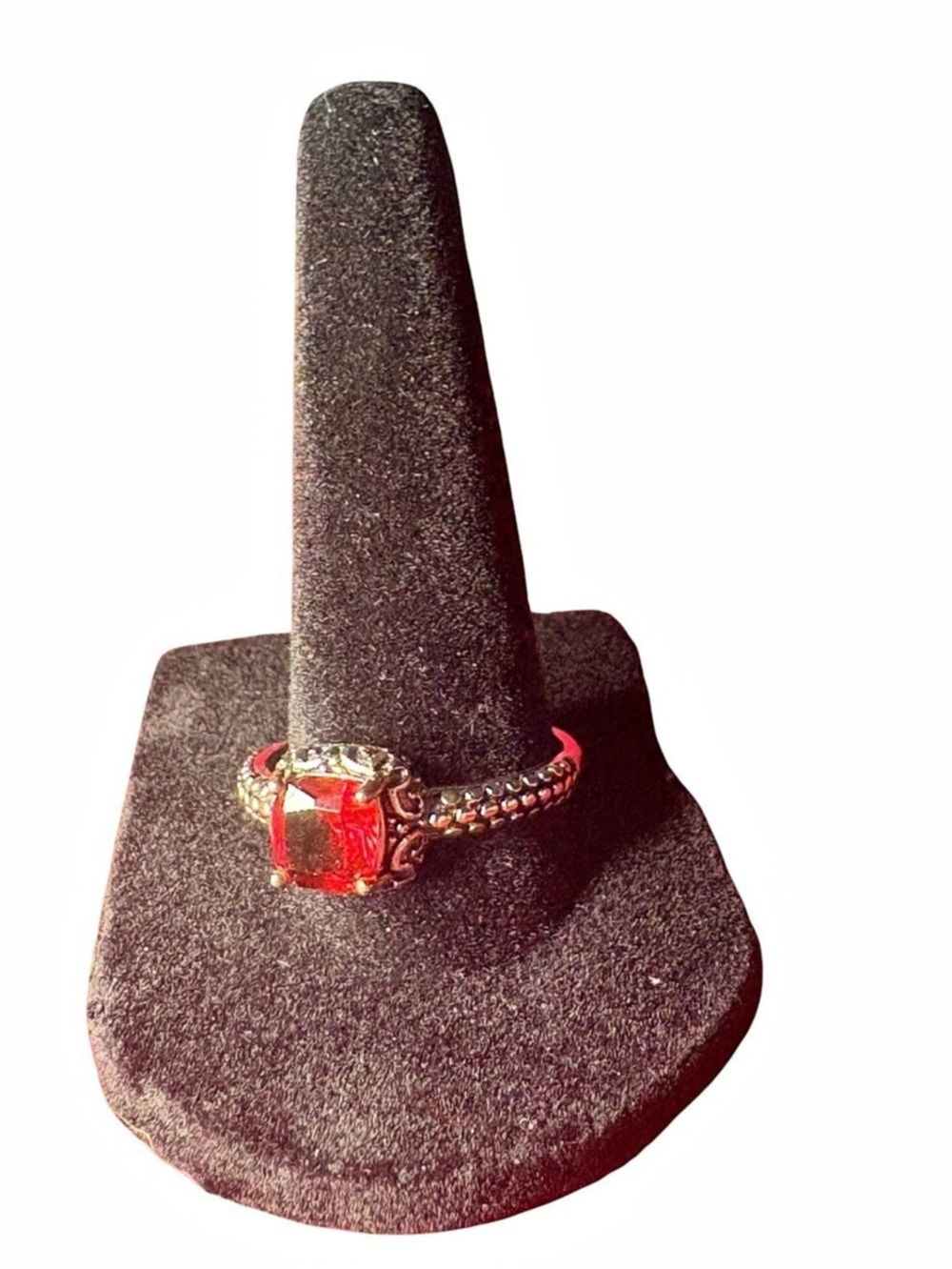Red & Gold Gemstone Ring Waist 9